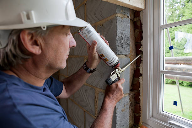 Best Spray Foam Insulation in Maple Grove, MN